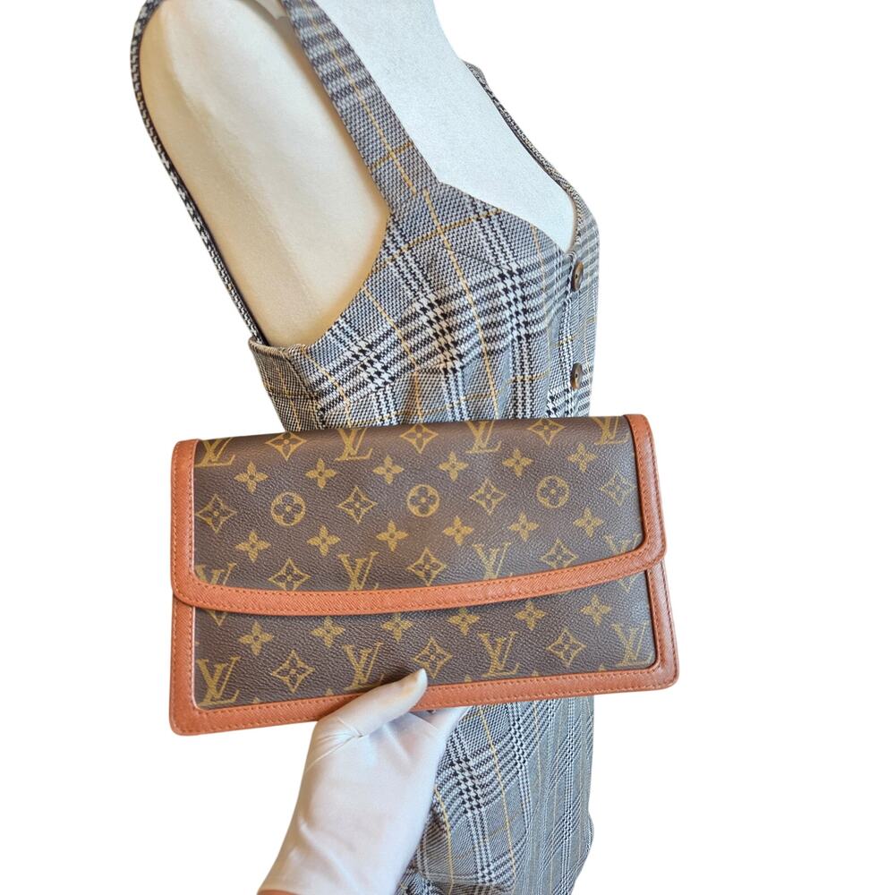 Louis Vuitton Dame Pochette GM Monogram Canvas Vintage Clutch Bag Vintage - Picture 3 of 13